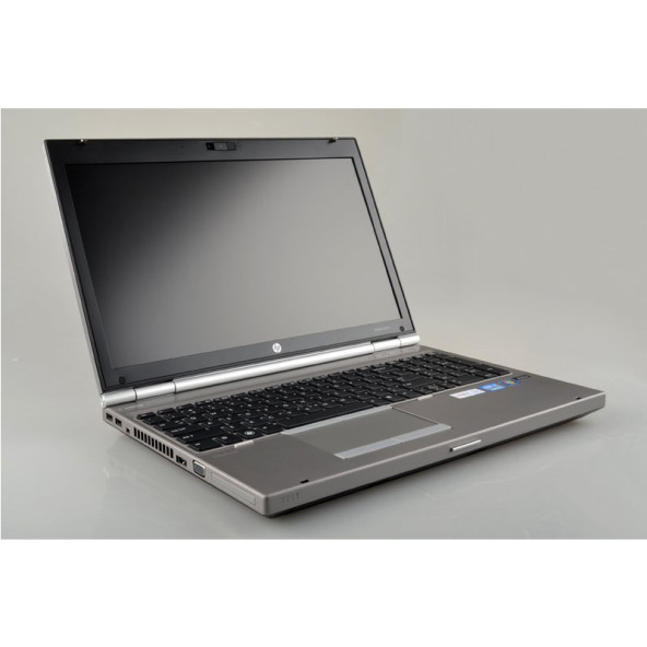 HP ELITEBOOK 8570P / 4GB / 1TB SSHD / DVD-RW / 15,6 " / HASZNÁLT LAPTOP GARANCIÁVAL