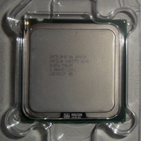 Intel Core 2 Quad Q9650 (3.00GHz / 12MB / 1333MHz) (s775) Használt processzor