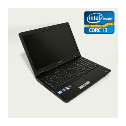 Toshiba Tecra A11 / Intel Core i3 370M / 2GB / 250GB / 15,6&quot; / WEBKAMERA / HASZNÁLT LAPTOP