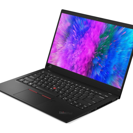 Lenovo ThinkPad X1 Carbon G7 14" Touch i7-8565u / 16GB / 512GB NVME SSD / webcam / 1920x1080 "B" / felújított notebook